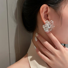 Women Flowers Small Fragrance Crystal Earrings